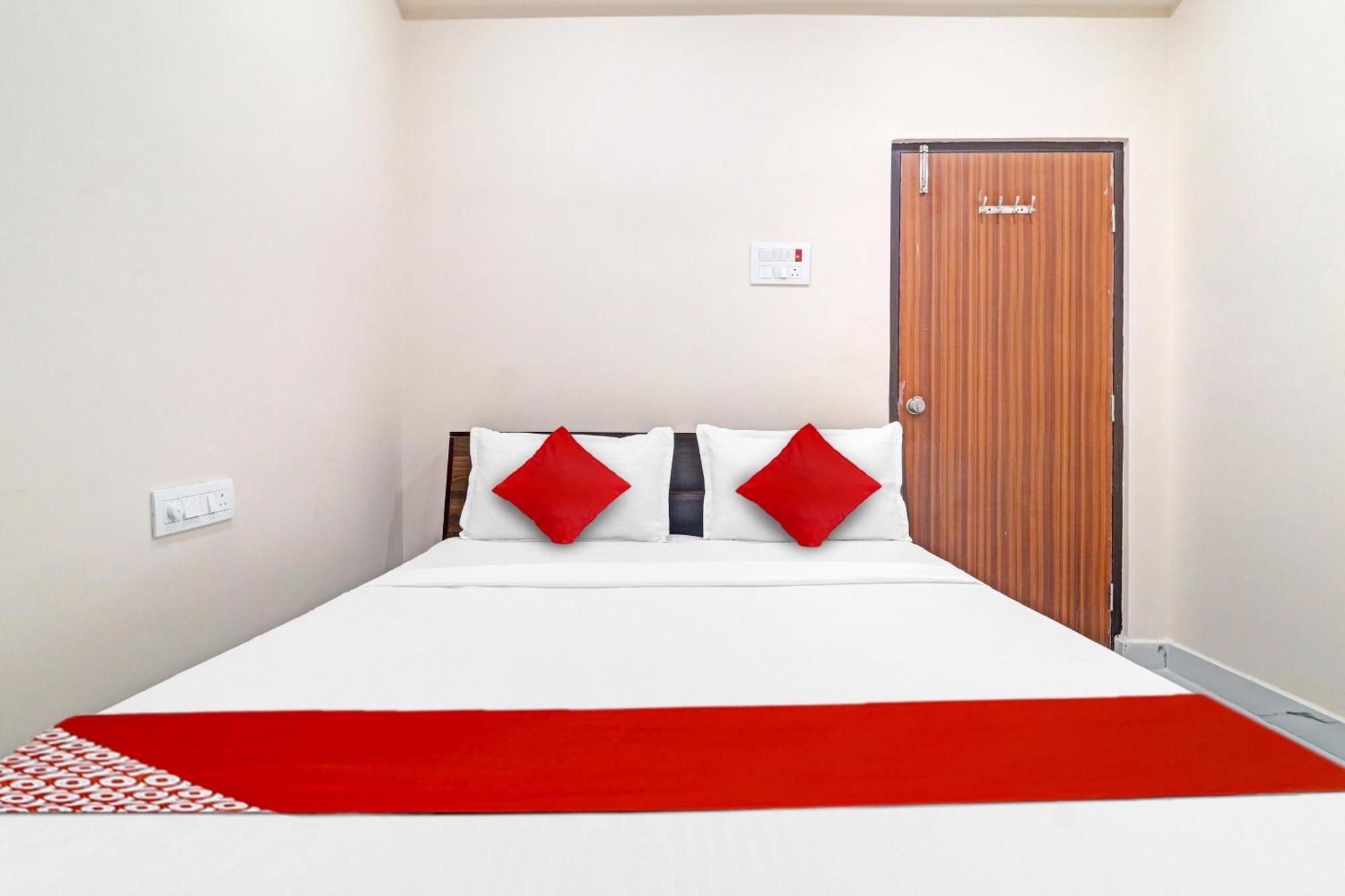 Hotel O Sv Grand Hyderabad Exterior photo