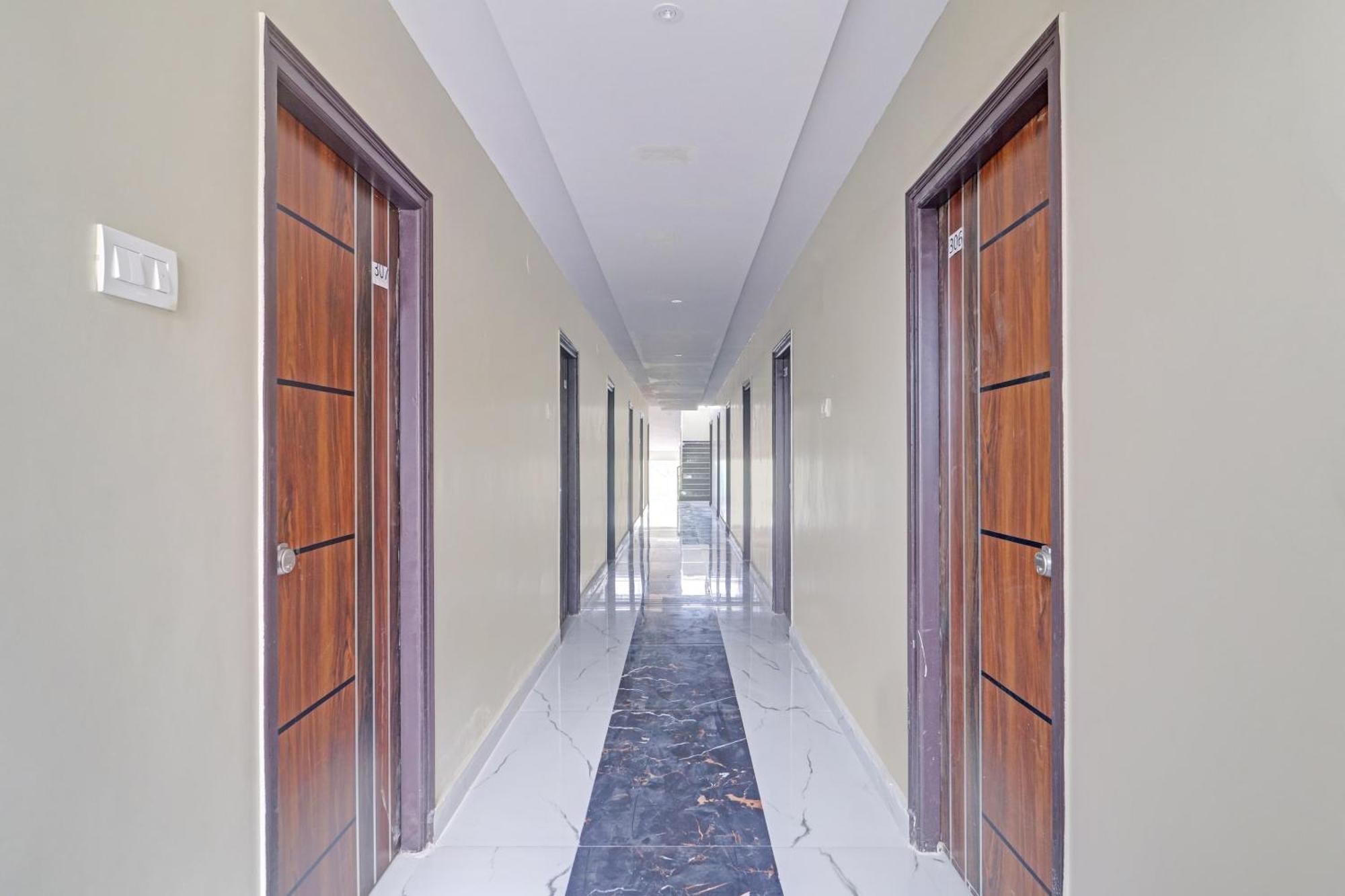 Hotel O Sv Grand Hyderabad Exterior photo